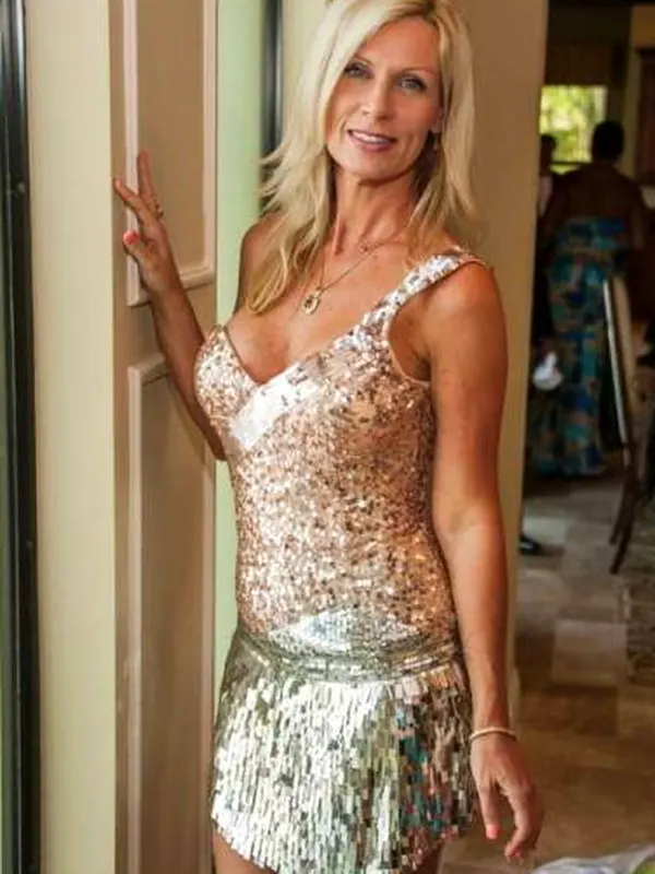 Armelle, 47 ans, rencontre sexy à Aix-en-Provence