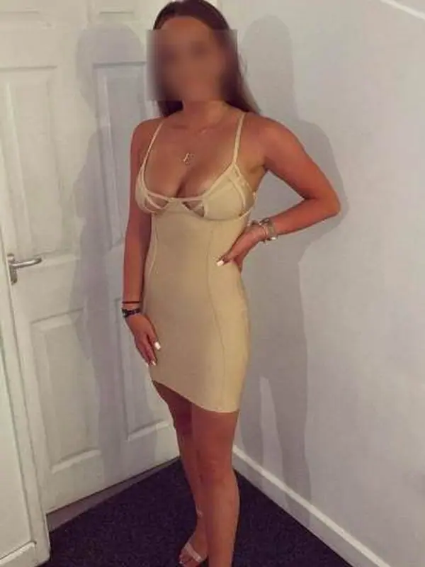 Astrid, 38 ans, rencontre sexy à Annecy