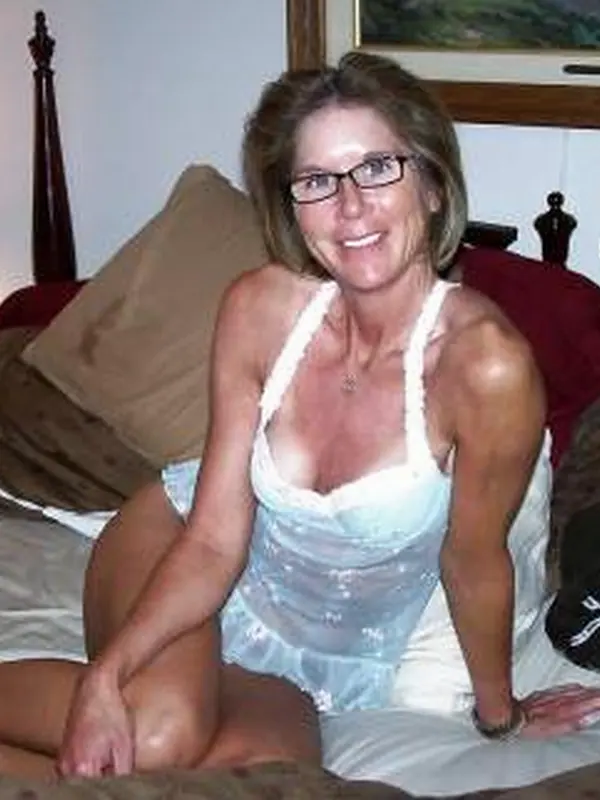 Suzanne, 50 ans, rencontre sexy à Annecy