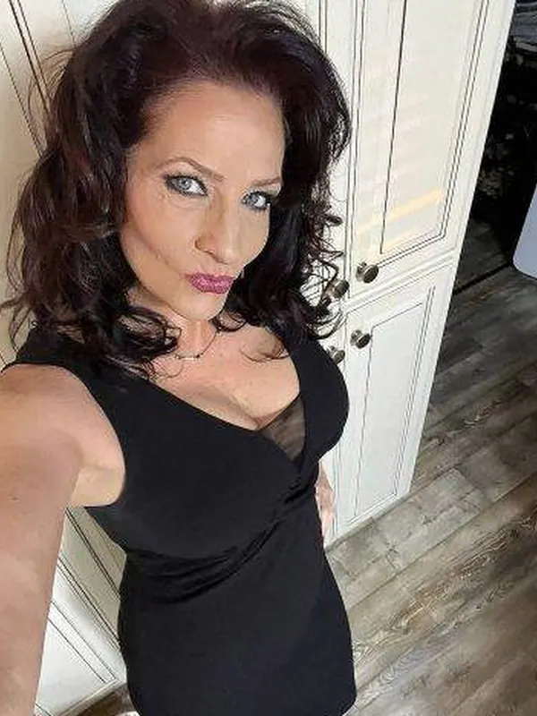 Ginette, 52 ans, rencontre sexy à Le Mans
