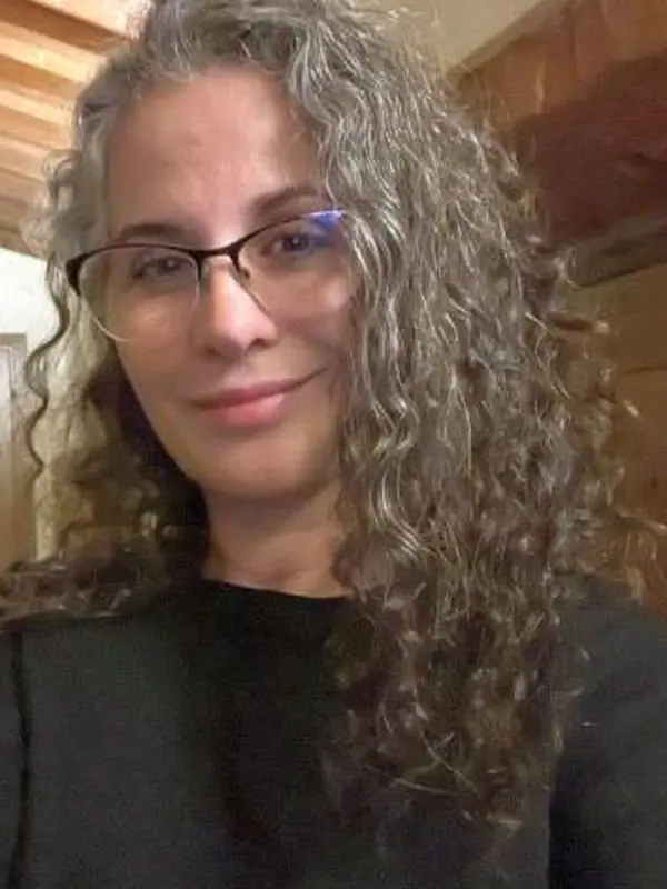 Corinne, 50 ans, rencontre sexy à Limoges