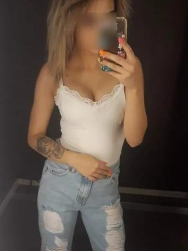 Jennifer, 37 ans, rencontre sexy à Limoges