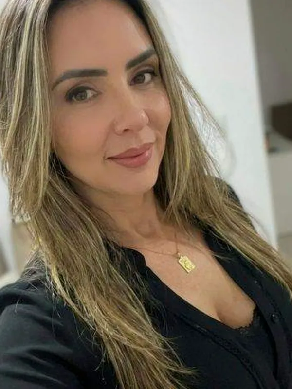 Chloé, 26 ans, rencontre sexy à Nantes