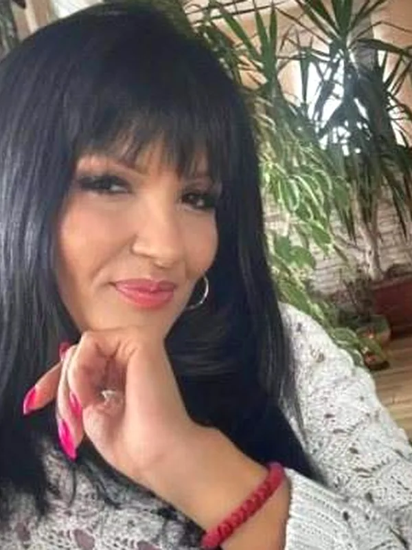 Jacqueline, 52 ans, rencontre sexy à Nîmes