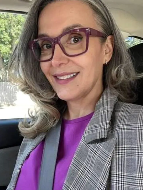 Karine, 46 ans, rencontre sexy à Reims
