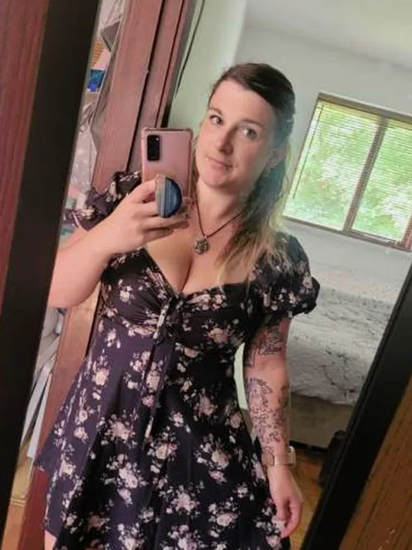 Anouk, 25 ans, rencontre sexy à Rennes