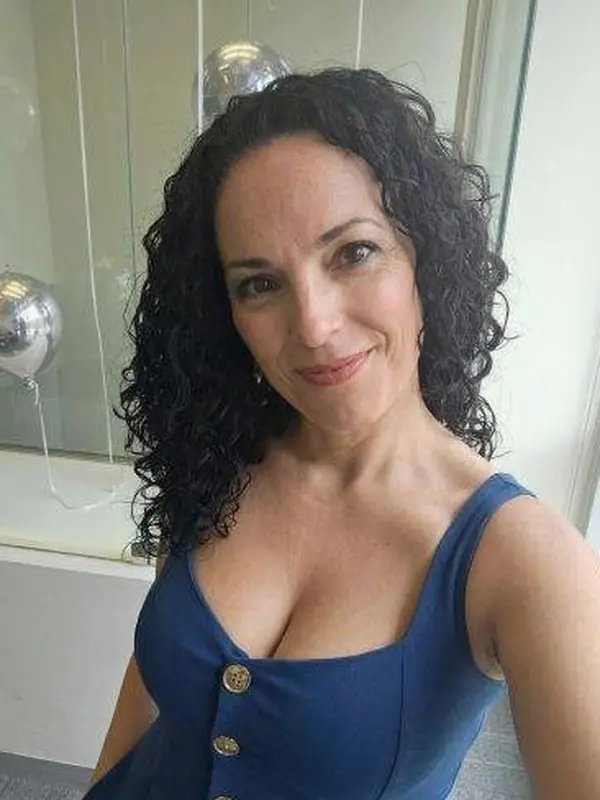 Djamila, 42 ans, rencontre sexy à Rennes