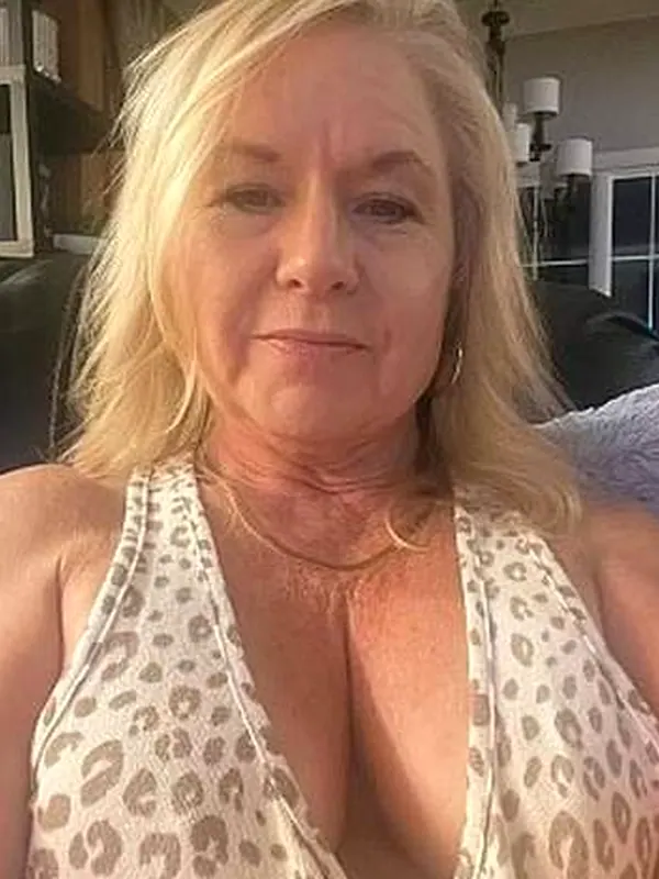 Rachel, 48 ans, rencontre sexy à Strasbourg