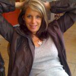 Cougar coquine réellement classe recherche un homme accompli